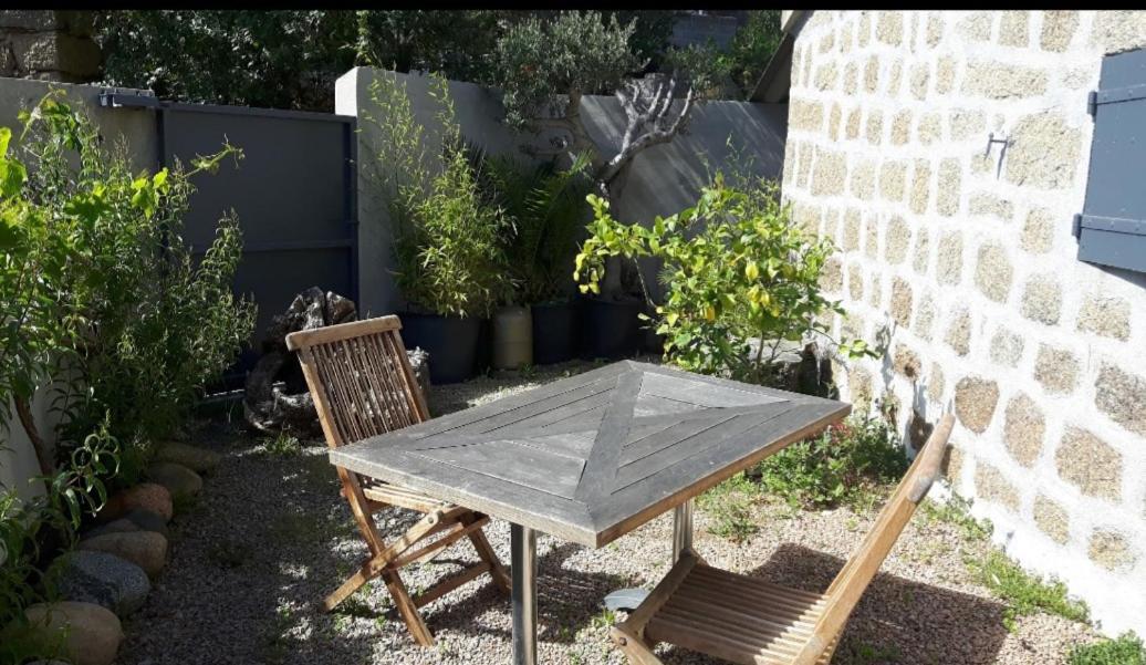 Chez Robert Et Sylvie Bed and breakfast Pianottoli-Caldarello (Corsica)